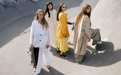 Quand la Mode S’Illumina: Analyse de la Tendance des Vêtements Électroniques